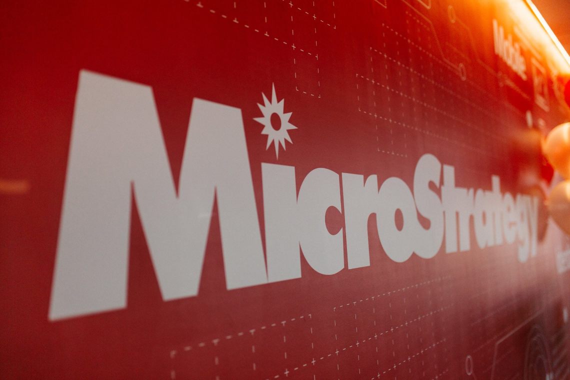 MicroStrategy накопили более 91 000 BTC
